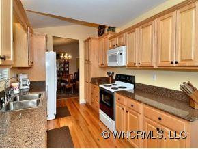 132 BOULDER WAY - Photo 4