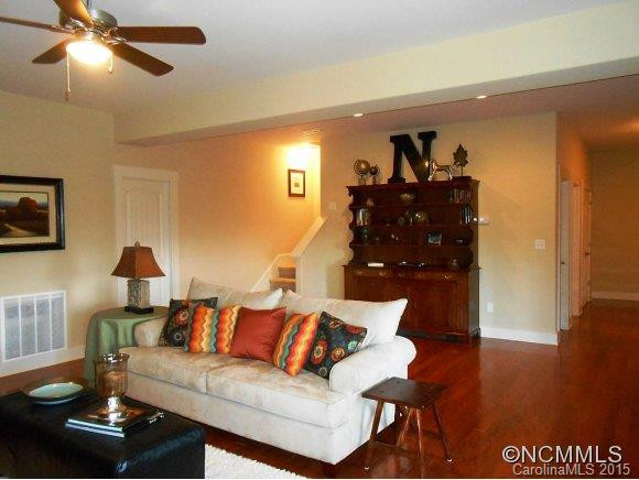 18 REGENT HEIGHTS ROAD - Photo 16