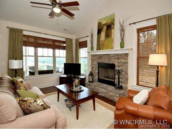 18 REGENT HEIGHTS ROAD - Photo 3
