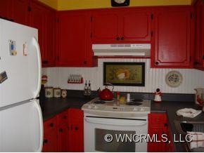 296 Spring Valley Drive - Photo 6
