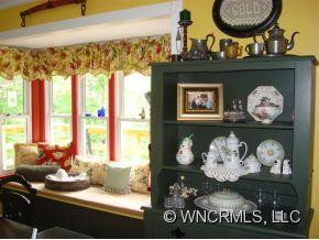 296 Spring Valley Drive - Photo 7