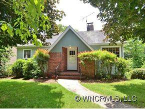 52 CHESTER PLACE - Photo 2