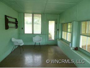 226 Grandview Circle - Photo 5