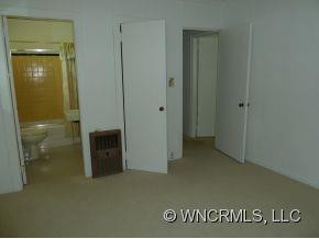 226 Grandview Circle - Photo 6