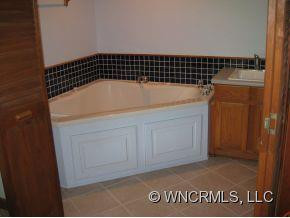 85 Benfield Rd - Photo 12