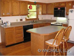 85 Benfield Rd - Photo 8