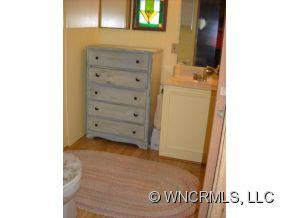 2758 Green River Cove Road - Photo 3