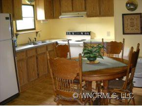 2758 Green River Cove Road - Photo 5
