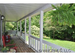 320 Mountain Crest Road - Photo 3