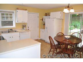 320 Mountain Crest Road - Photo 7