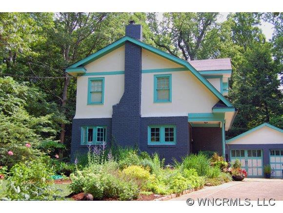 27 Tacoma Place