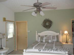 139 Summer Place Drive - Photo 17
