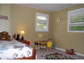 311 Ash Street - Photo 18