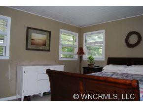 311 Ash Street - Photo 3
