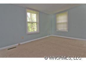 40 Pinedale Road - Photo 10