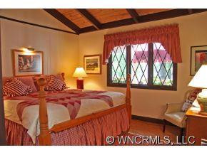 1739 Cold Mountain Road - Photo 12