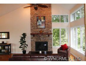 940 Sunlight Ridge Dr - Photo 5