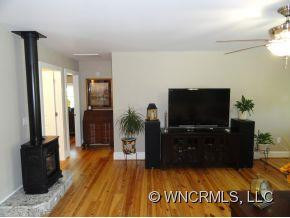 422 OLD FARM SCHOOL ROAD - Photo 4
