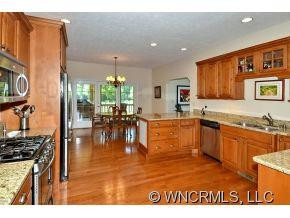 99 STEPPING STONE LANE - Photo 4