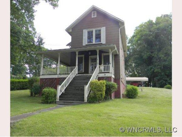 110 SKYLAND TERRACE