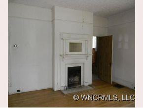 110 SKYLAND TERRACE - Photo 3