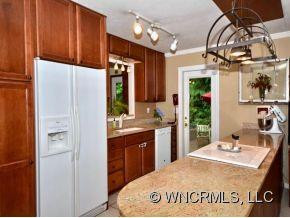 936 TOXAWAY DRIVE - Photo 7