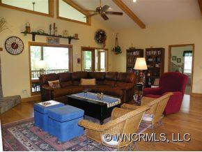 190 Tanglewood Drive - Photo 3