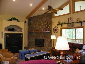 190 Tanglewood Drive - Photo 4