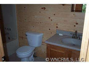 300 Hanging Rock Rd - Photo 14