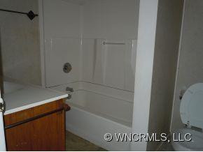 201 Blue Ridge St - Photo 5