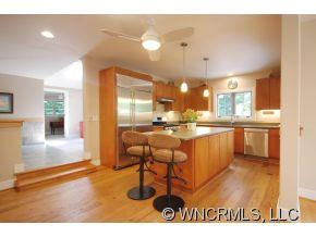 24 Utopia Road - Photo 2