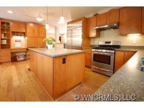 24 Utopia Road - Photo 3
