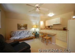 24 Utopia Road - Photo 24