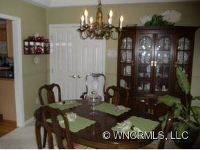 329 REGAL KNOLLS DR - Photo 7
