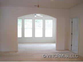 257 Cambridge Drive - Photo 3