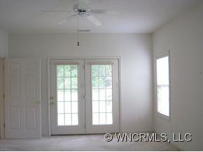 257 Cambridge Drive - Photo 9