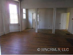 613 4th Ave W - Photo 6