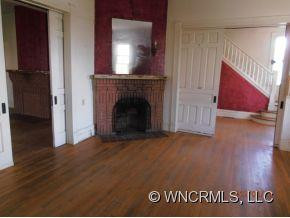613 4th Ave W - Photo 7