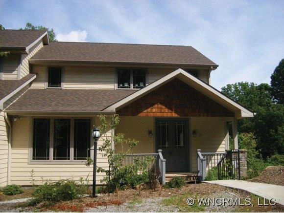 72 Silversteen Drive