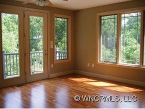 72 Silversteen Drive - Photo 2
