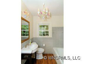 327 Sycamore Drive - Photo 11