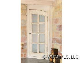 327 Sycamore Drive - Photo 17