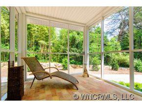 327 Sycamore Drive - Photo 21