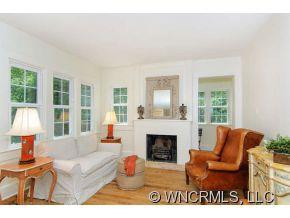 327 Sycamore Drive - Photo 7