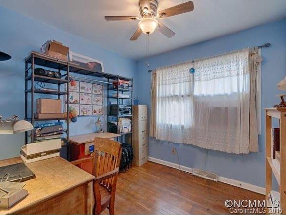 61 PLEASANT RIDGE DR. - Photo 9