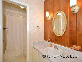 285 FOXCROFT DRIVE - Photo 9