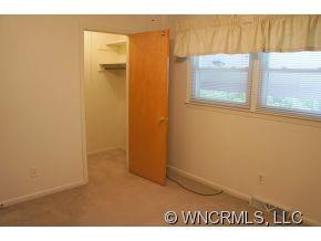 74 Baker Place - Photo 8