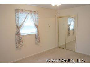 74 Baker Place - Photo 9