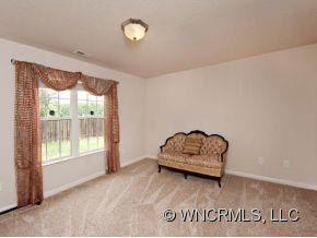 180 FARINGTON CIRCLE - Photo 4