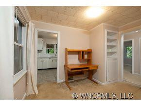 53 Green Acres Ave - Photo 4